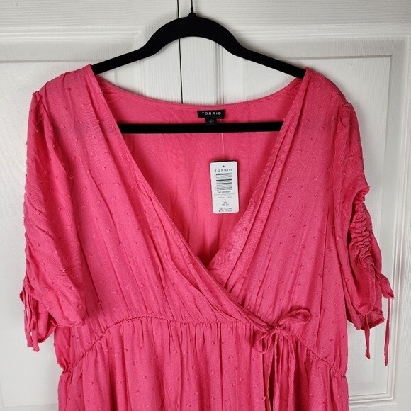 Torrid Pink Midi Dress Faux Wrap Swiss Dot Surplice Ruched Plus Size 2 2X 18-20 - Picture 5 of 15